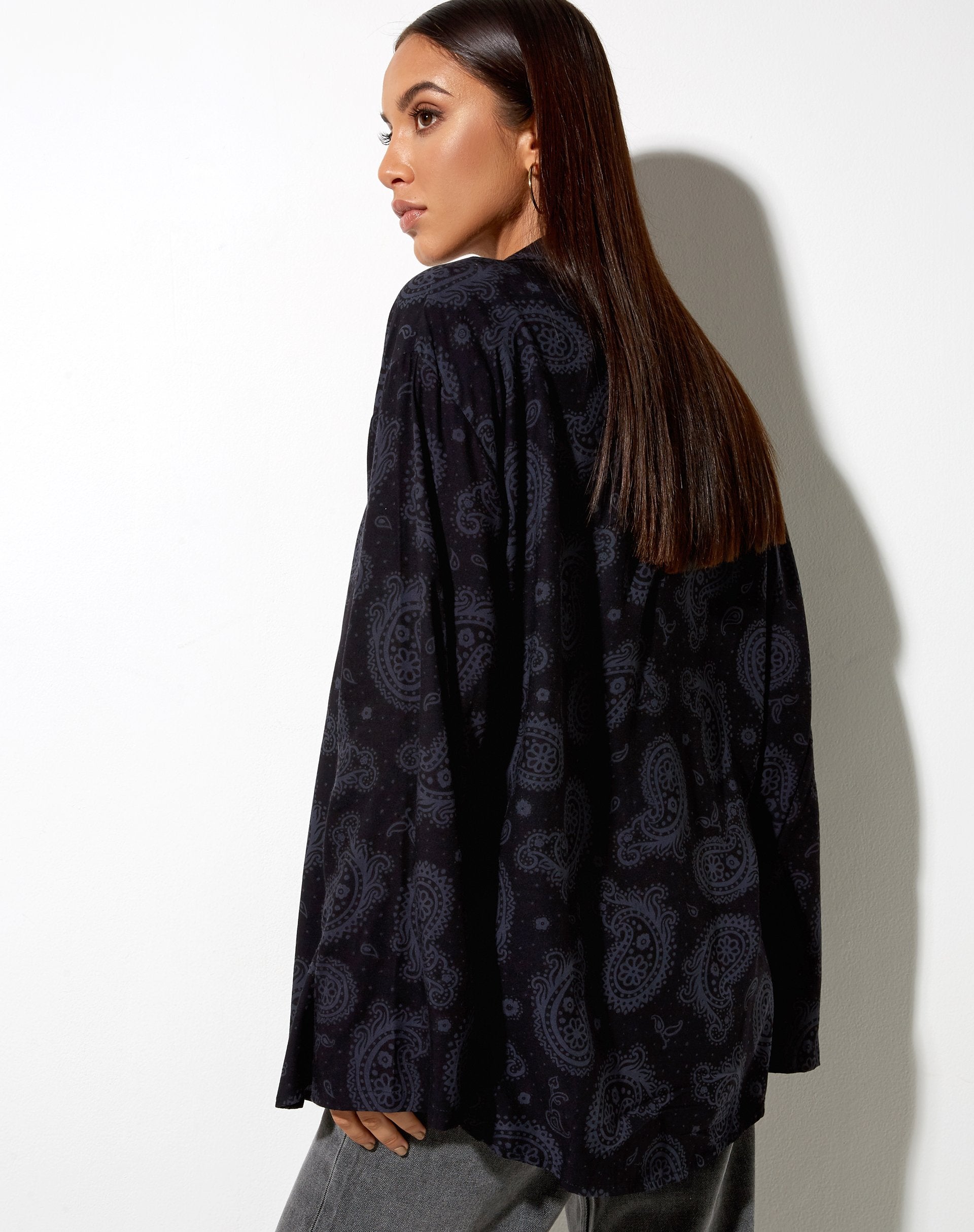 Image de Yuya Shirt in Persian Night Black