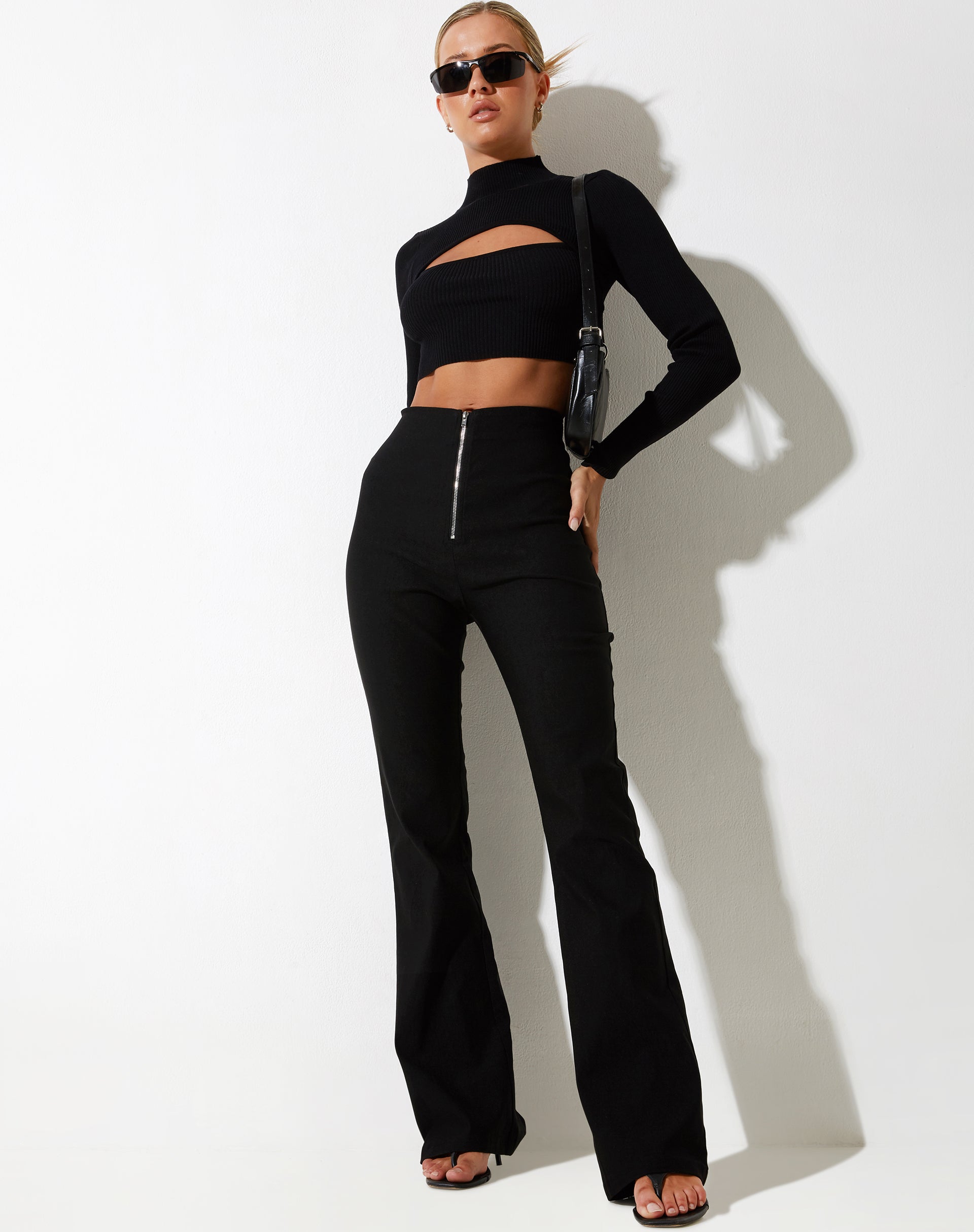 image de Zorah Flare Trouser in Tailoring Black