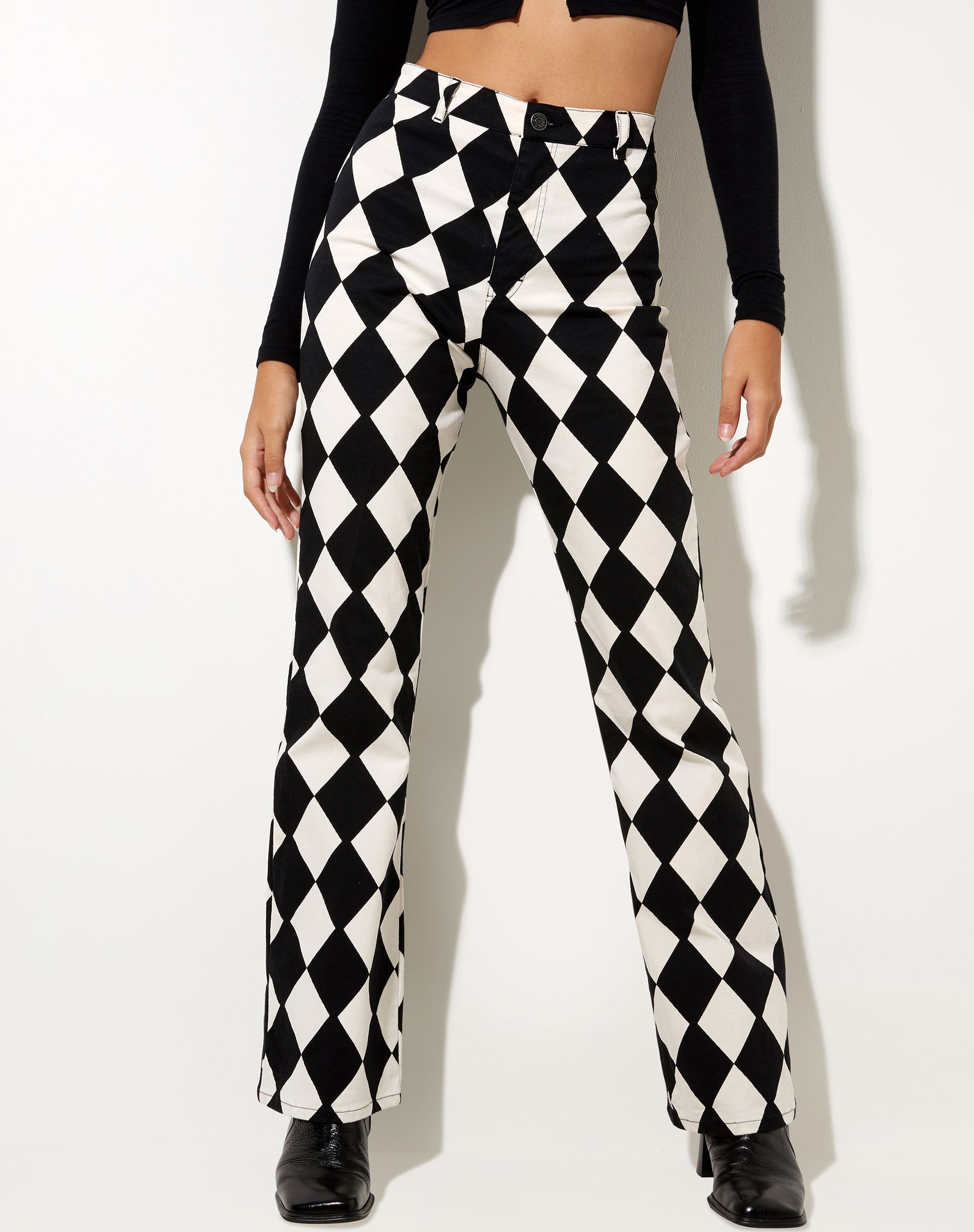 Image de Zoven Flare Trouser in Harlequin Black and White