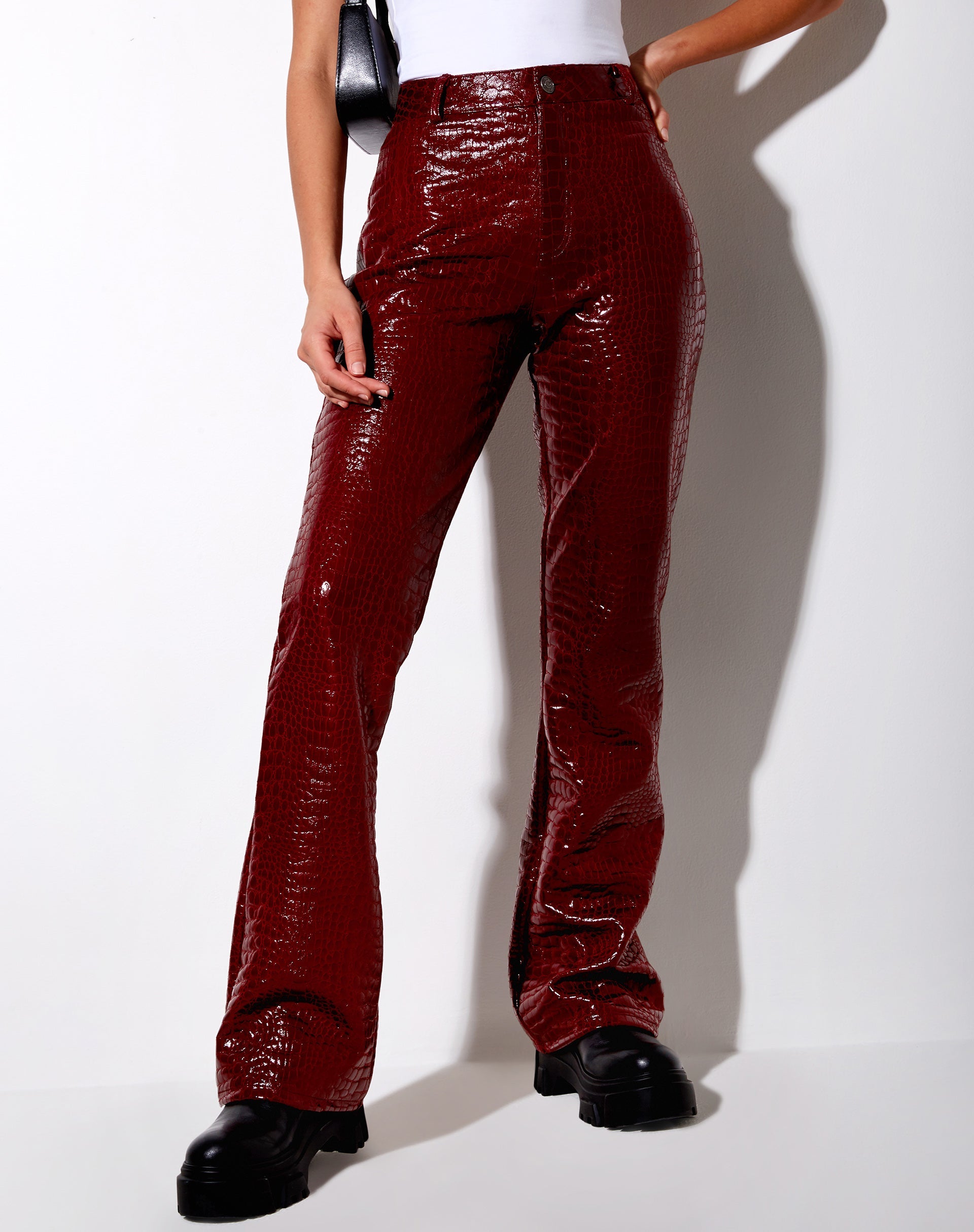 Image de Zoven Trouser in Croc PU Burgundy