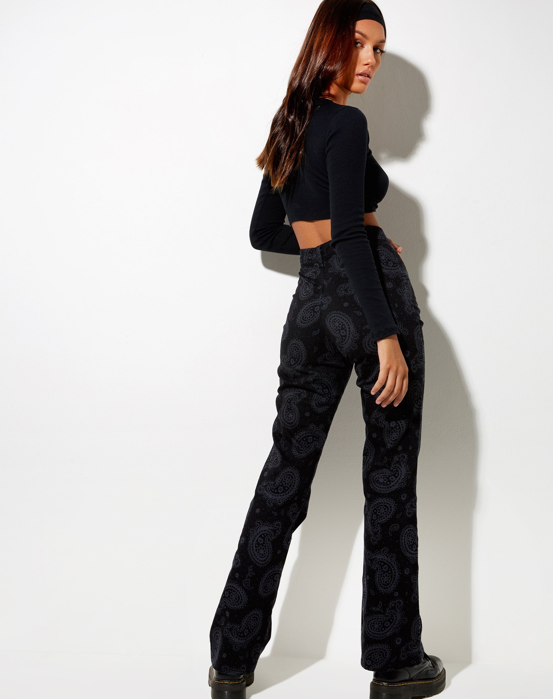 Image de Zoven Flare Trouser in Persian Night Black