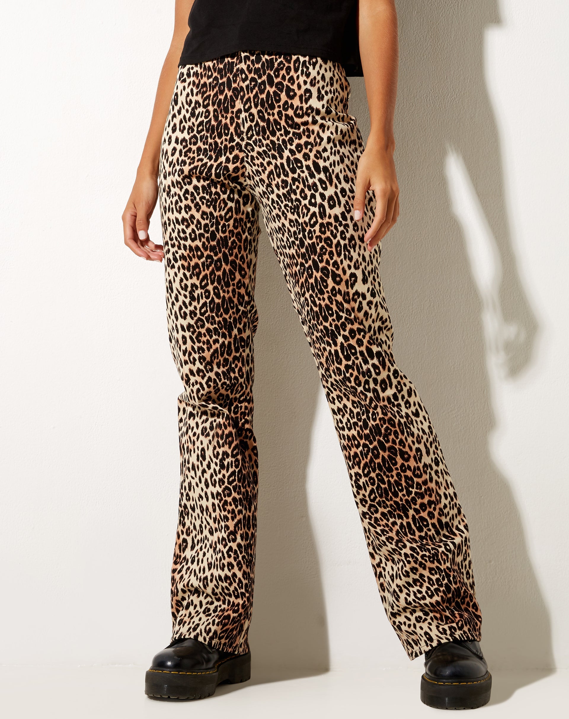 Image de Zoven Flare Trouser in True Leopard
