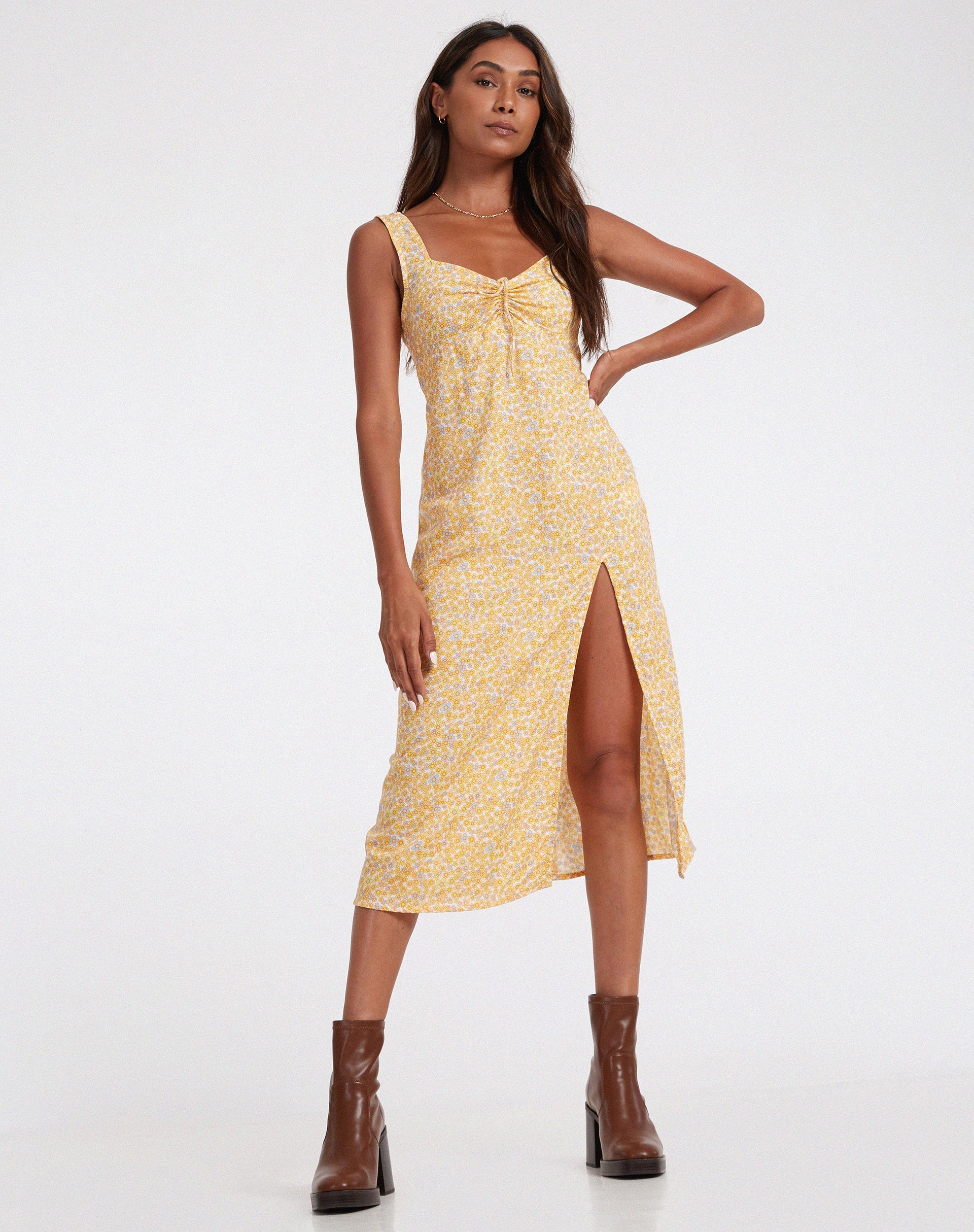 Image de Jorie Midi Dress in Flower Garden Yellow