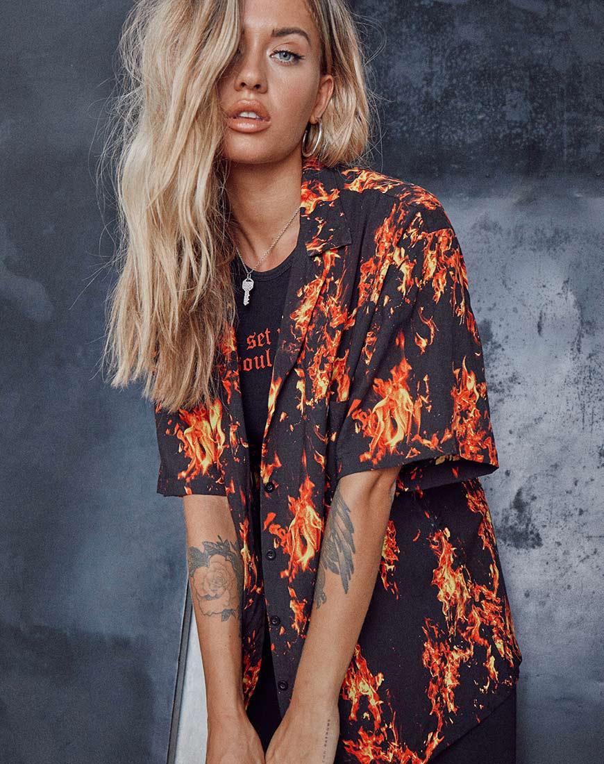 Chemise Taelsa en feu